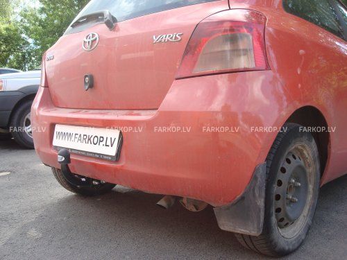 Auto sakabes āķis  TOYOTA YARIS